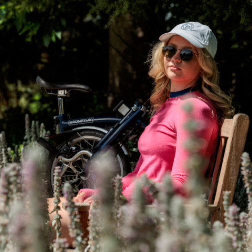 Second Skin in bright pink with French blue and moss