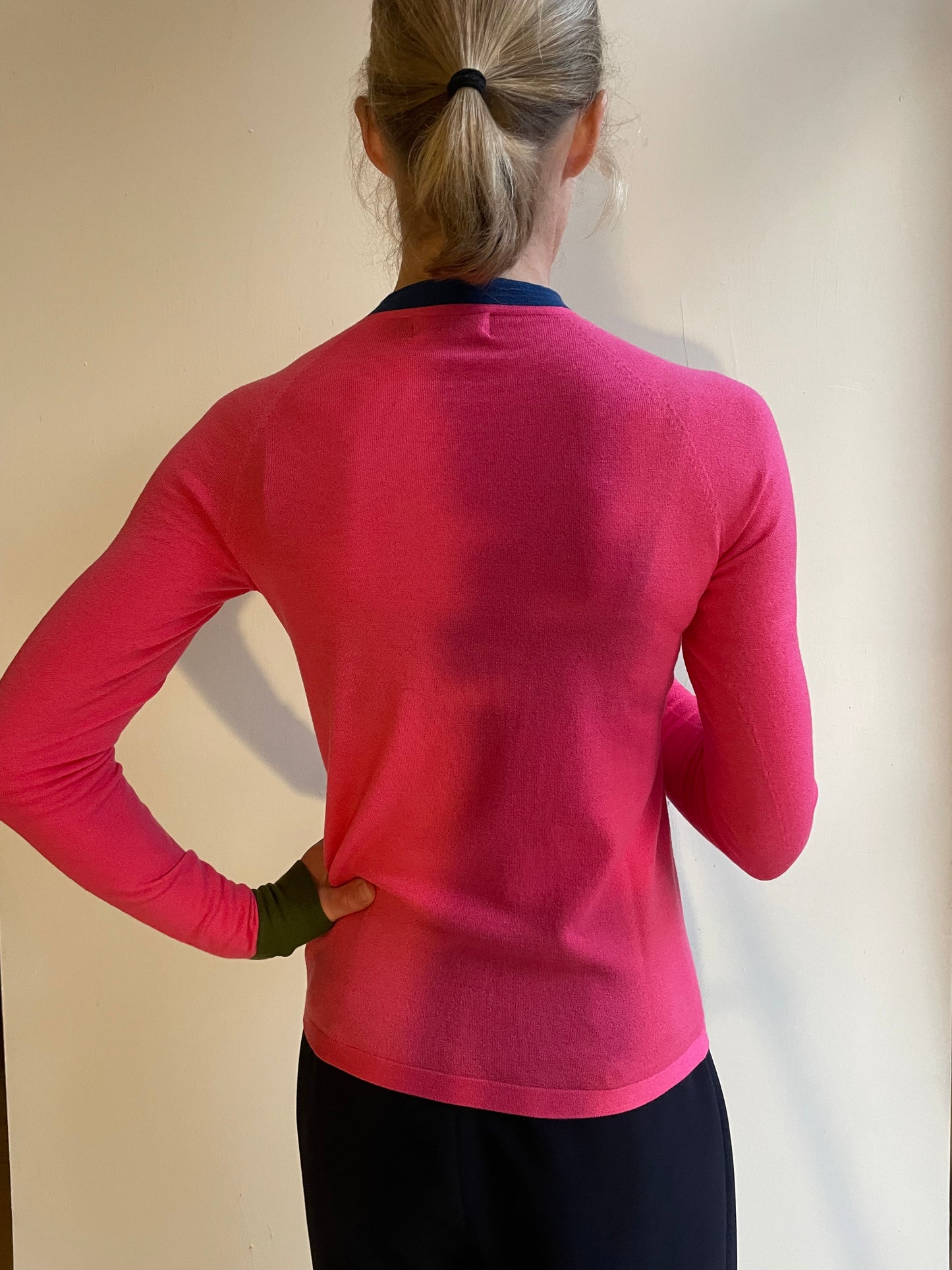 Second Skin in bright pink with French blue and moss
