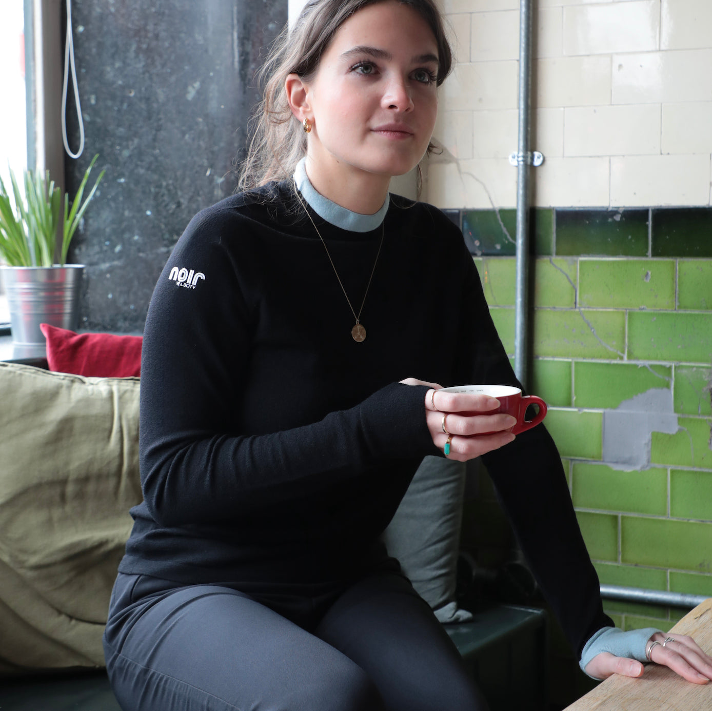 Second Skin - Black with Aqua